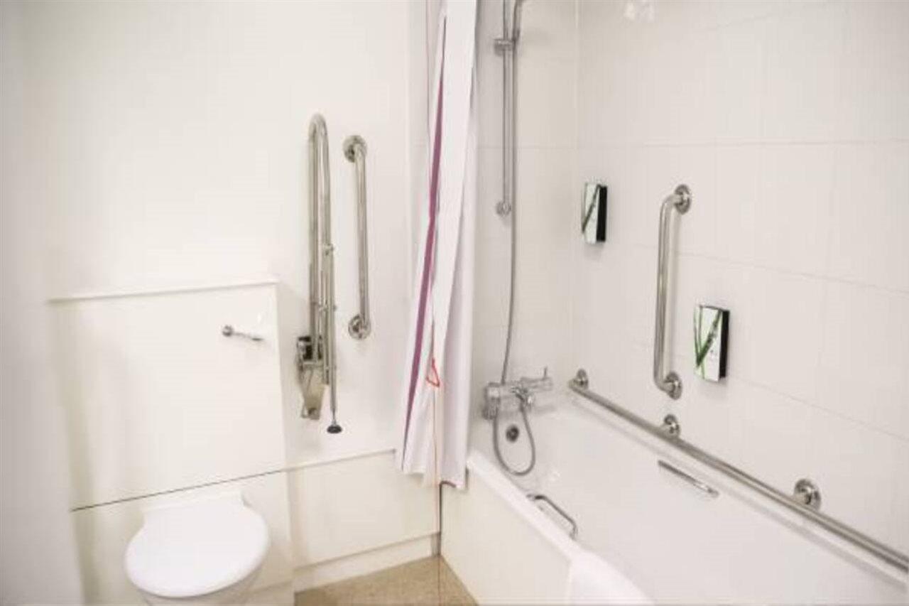 Premier Inn London Hampstead Zewnętrze zdjęcie
