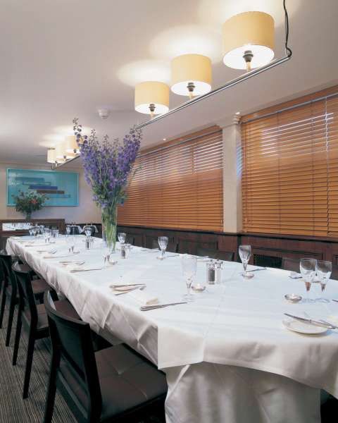 Premier Inn London Hampstead Restauracja zdjęcie